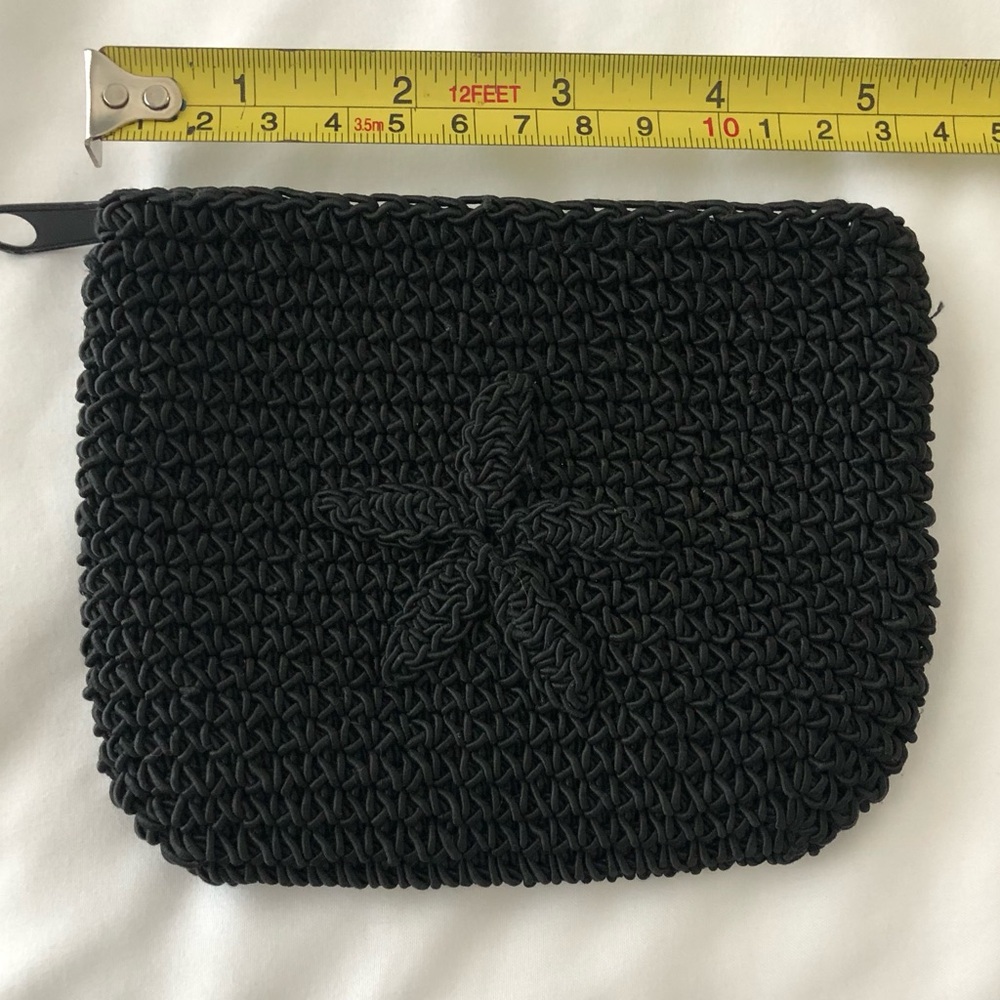 90’s black fully lined crochet change/id/card zip closure purse.